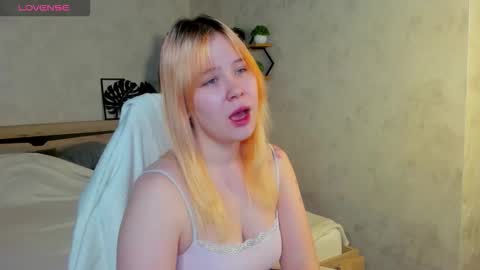 ellya_castro online show from 03.20.26