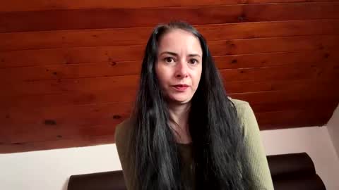 Snapshot of ellyadavis chatting on 01.15.26 ellyadavis online show from 01.15.26