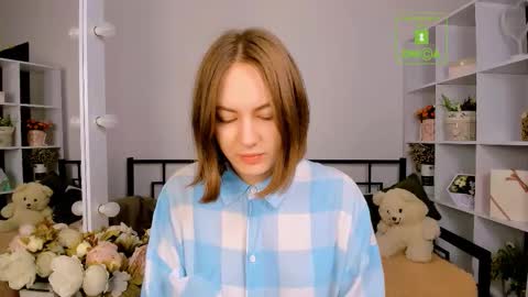 elma_lily online show from 12.02.25
