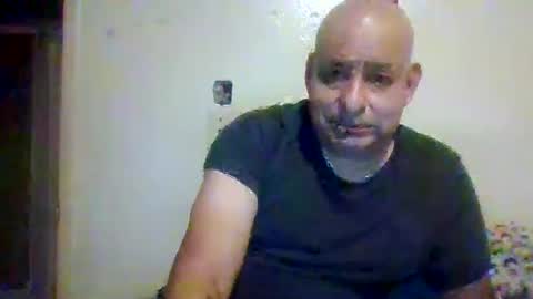 Snapshot of elmario24 chatting on 10.11.25 elmario24 online show from 10.11.25