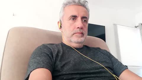 Snapshot of elmejorfvb2 chatting on 09.21.25 fer online show from 09.21.25