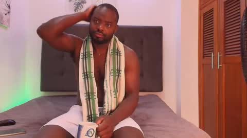 Snapshot of elnegritodelsabor chatting on 03.17.26 Jean Carlos online show from 03.17.26