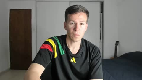 Snapshot of elnenedearg chatting on 09.20.25 elnenedearg online show from 09.20.25