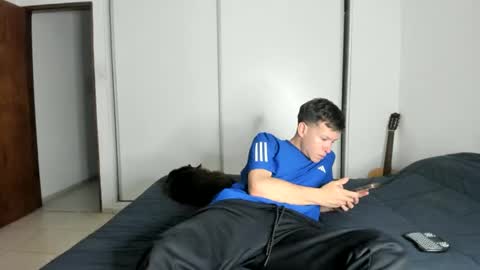 Snapshot of elnenedearg chatting on 10.07.25 elnenedearg online show from 10.07.25