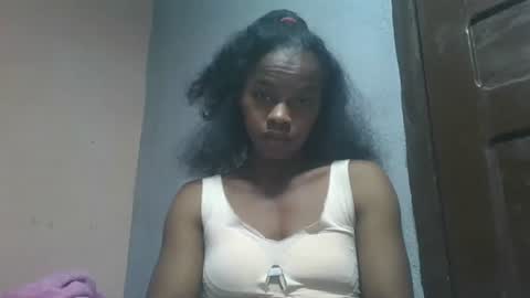 elodie228680 online show from 04.29.26