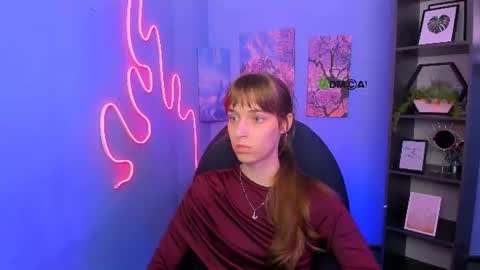 Snapshot of elodie_crystal chatting on 07.13.26 Ella online show from 07.13.26