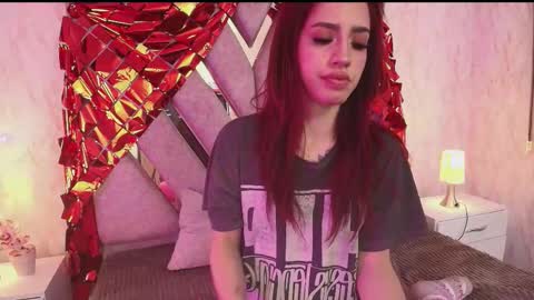 Snapshot of elodie_rouge chatting on 03.13.26 Elodie online show from 03.13.26