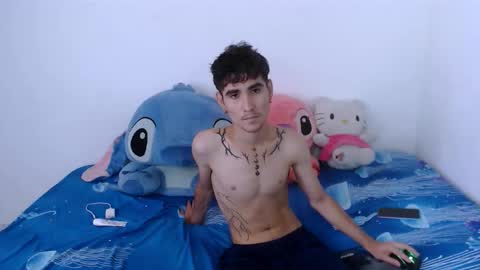 Snapshot of elois_21 chatting on 09.10.25 Elois online show from 09.10.25