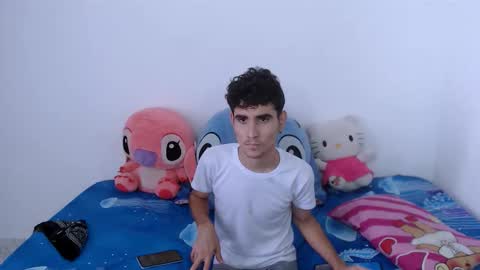 Snapshot of elois_21 chatting on 09.11.25 Elois online show from 09.11.25