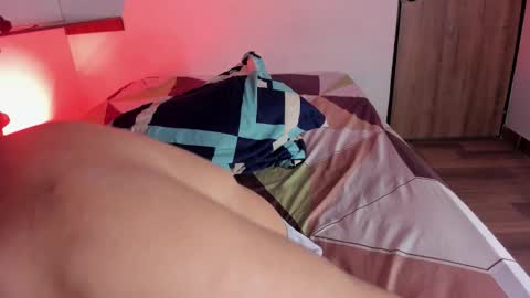 Snapshot of elois_21 chatting on 02.12.26 Elois online show from 02.12.26