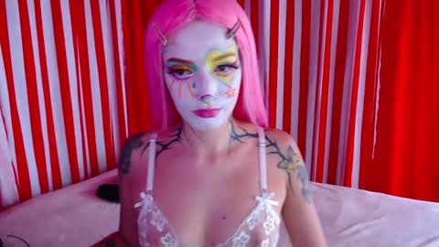 Snapshot of eloise_brown_ chatting on 07.30.26 Chelsea Please help me to reach 100 thumbs up online show from 07.30.26