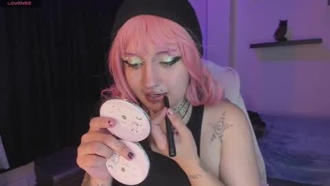 Eloise  . online show from 10.25.25