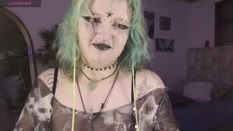 Eloise  . online show from 05.06.26