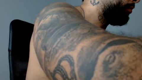 Snapshot of elosocazador chatting on 01.06.26 elosocazador online show from 01.06.26