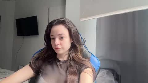 Snapshot of elowynx chatting on 07.14.26 Milana online show from 07.14.26