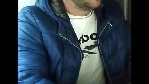 Snapshot of elpeladilla chatting on 11.22.25 elpeladilla online show from 11.22.25