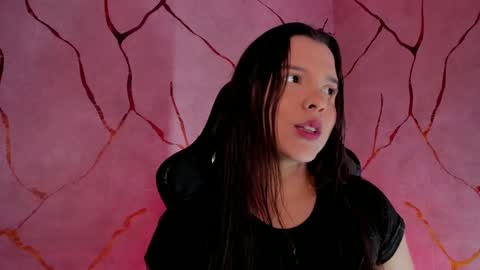 Snapshot of elsalombardi chatting on 01.17.25 Elsa online show from 01.17.25