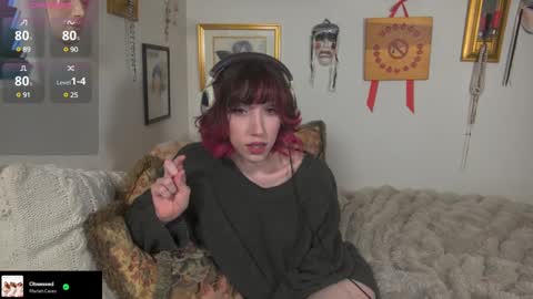 Snapshot of elslove chatting on 12.17.24 ELS online show from 12.17.24