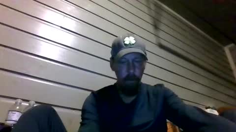 elwooood7 online show from 10.25.25