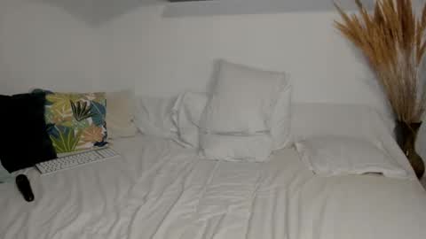 Elena online show from 03.12.26