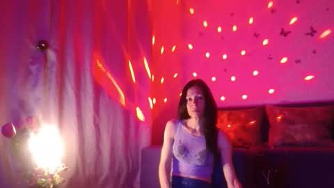 Elisa online show from 04.26.26