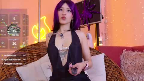 Elysia online show from 10.15.25