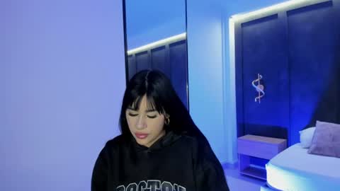 E L Y online show from 07.18.26