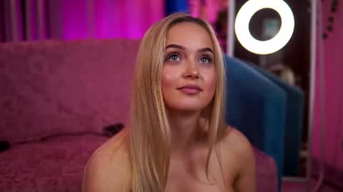 Elyssa online show from 06.11.26