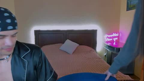 elza_rose online show from 03.31.26