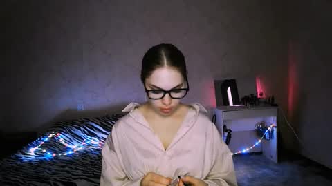 Monica online show from 03.18.26