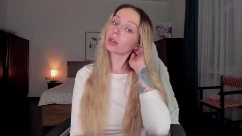 Emilie online show from 12.14.25