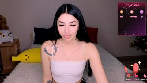 Snapshot of ema_grasie chatting on 01.18.25 ema_grasie online show from 01.18.25