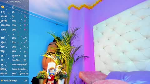 Snapshot of ema_lambert chatting on 02.25.25 Ema Lambert online show from 02.25.25