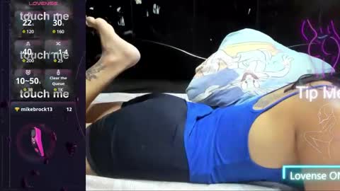 emaahot online show from 02.12.25