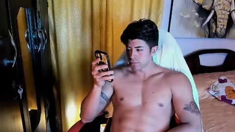 eman_wolf online show from 05.23.26