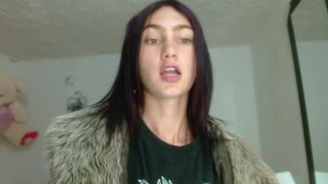 ember57607 online show from 02.02.25