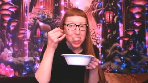 Snapshot of ember_starleena chatting on 02.04.25 Ember Starleena online show from 02.04.25