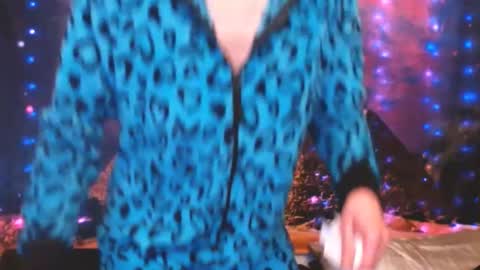 Snapshot of ember_starleena chatting on 02.20.25 Ember Starleena online show from 02.20.25