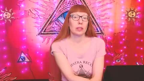 Snapshot of ember_starleena chatting on 10.08.25 Ember Starleena online show from 10.08.25