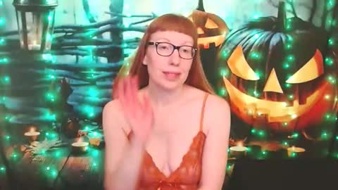 Snapshot of ember_starleena chatting on 10.26.25 Ember Starleena online show from 10.26.25