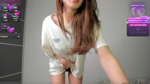 Snapshot of emelia_fox chatting on 12.07.24 Emmy the sly little fox HTP is open an unforgettable show awaits you. I undress in private online show from 12.07.24