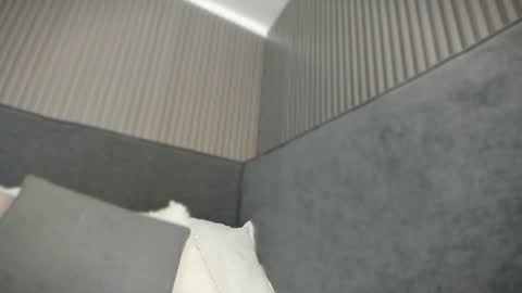 emelie_89 online show from 05.02.26