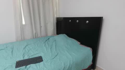 Snapshot of emely_aaron69z chatting on 02.17.26 emely_aaron69z online show from 02.17.26