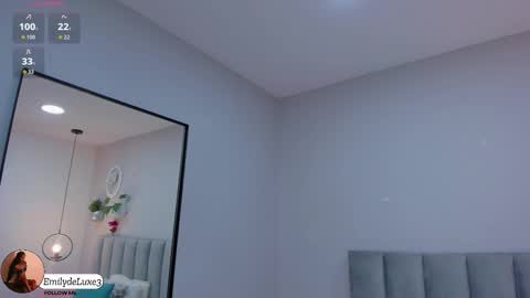 Snapshot of emely_deluxe chatting on 01.13.26 Emely online show from 01.13.26