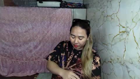 Snapshot of emely_slutxxx chatting on 07.18.26 Emely online show from 07.18.26