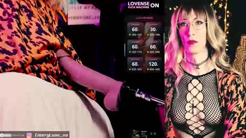 Emery Lune online show from 02.05.26