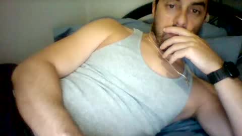 Snapshot of emgee88 chatting on 09.10.25 emgee88 online show from 09.10.25