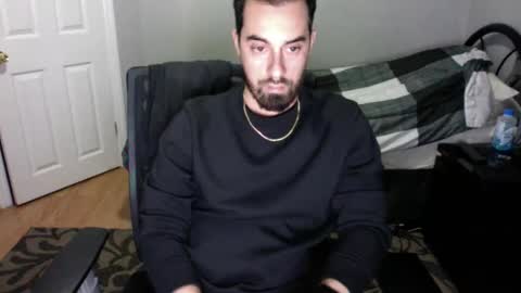 Snapshot of emgee88 chatting on 11.21.25 emgee88 online show from 11.21.25