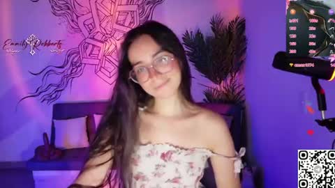 Snapshot of emi_roberts chatting on 06.24.26 Emmily Roberts online show from 06.24.26