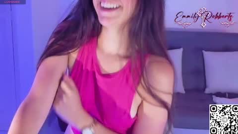 Snapshot of emi_roberts chatting on 07.05.26 Emmily Roberts online show from 07.05.26